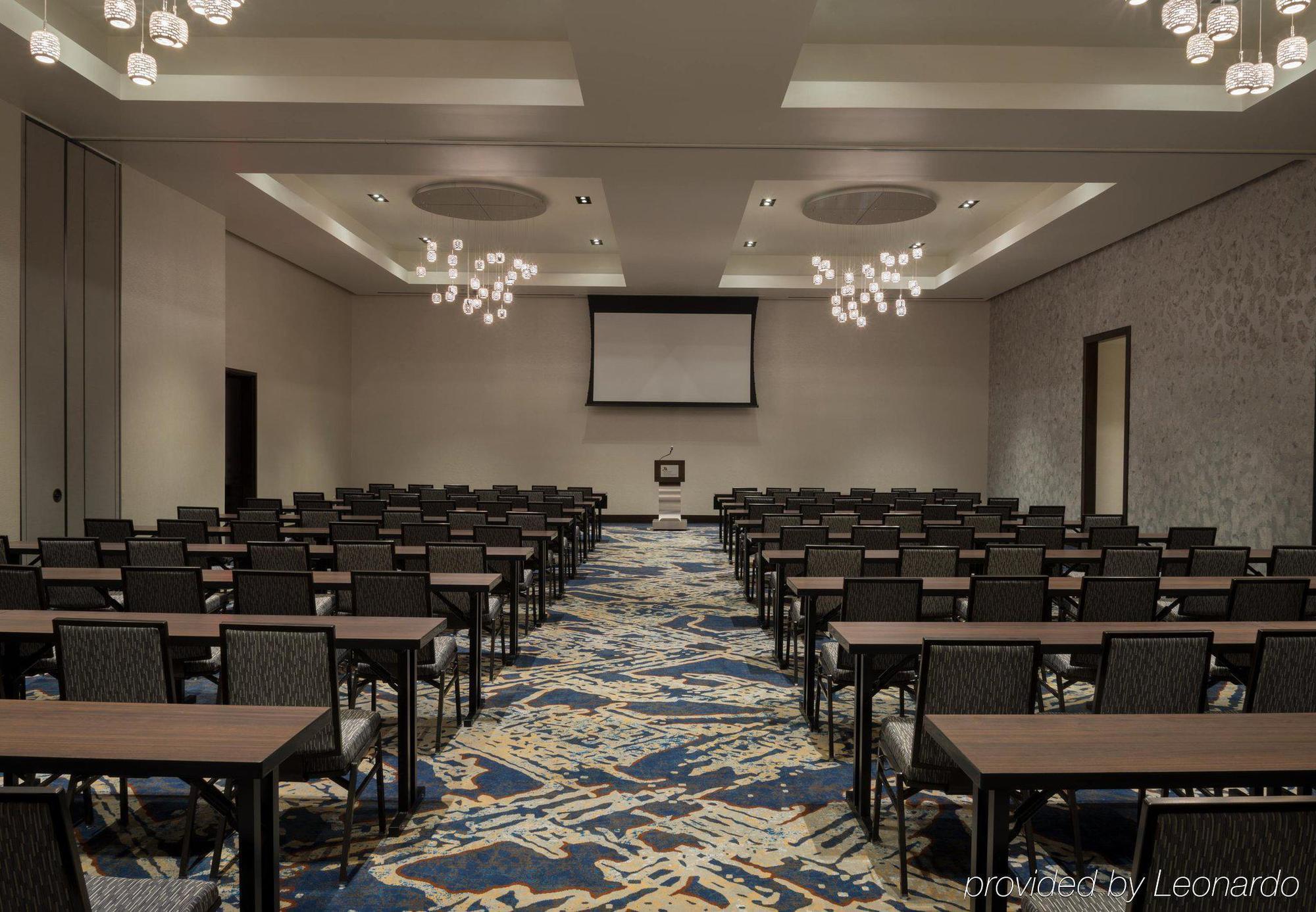 Buffalo Marriott At Lecom Harborcenter Hotel Exterior foto